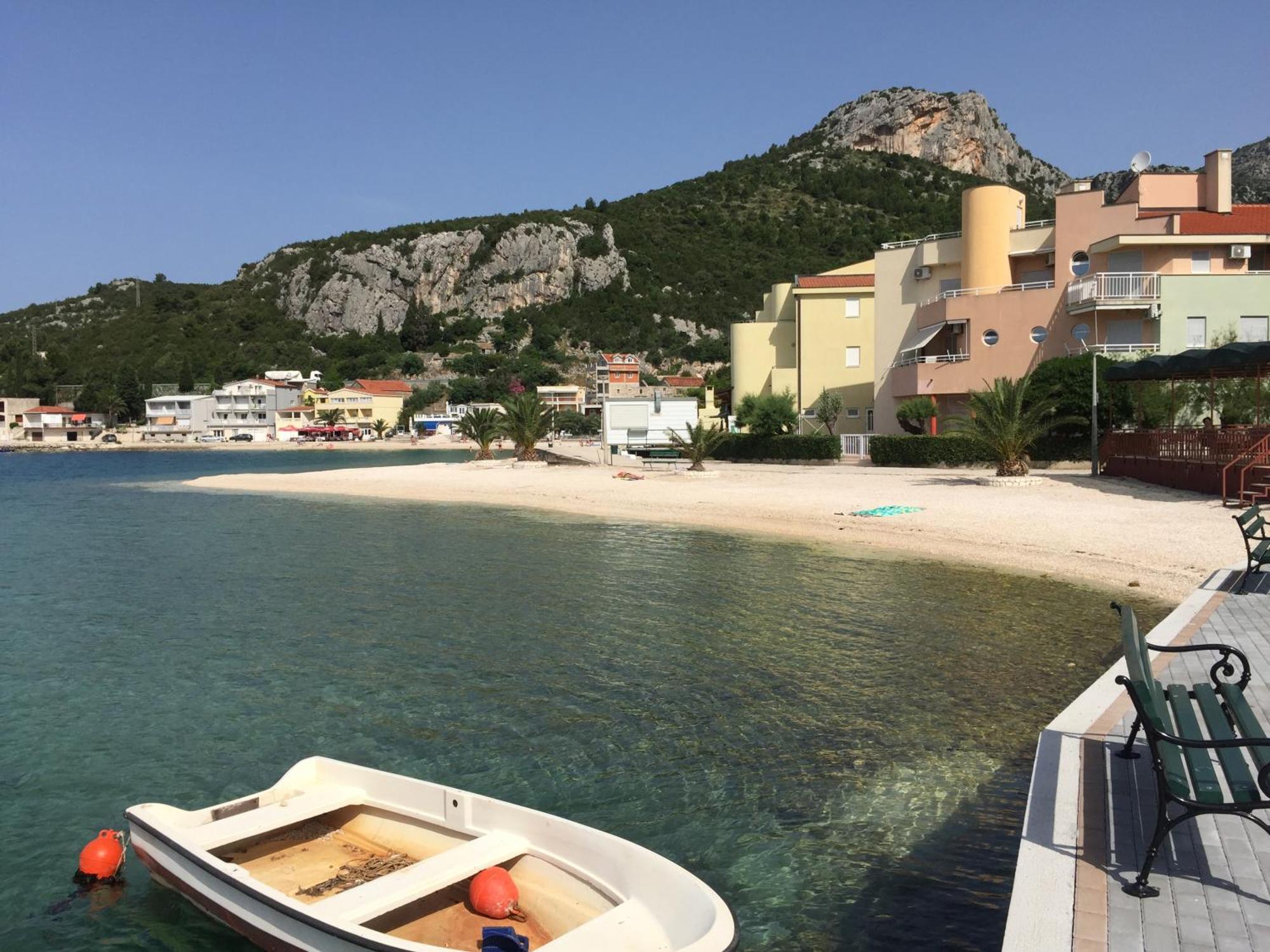 Apartments Ljiljana เคล็ค ภายนอก รูปภาพ