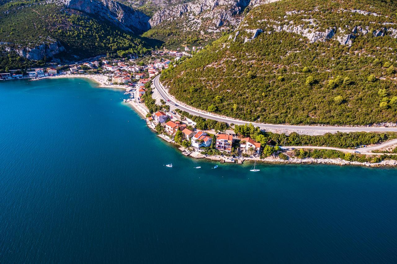 Apartments Ljiljana เคล็ค ภายนอก รูปภาพ